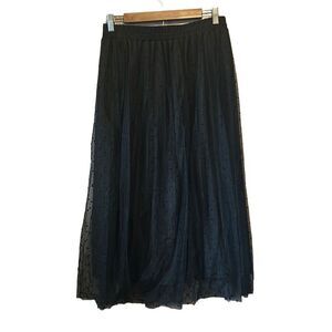 Blu Pepper poka dot skirt‎ size medium